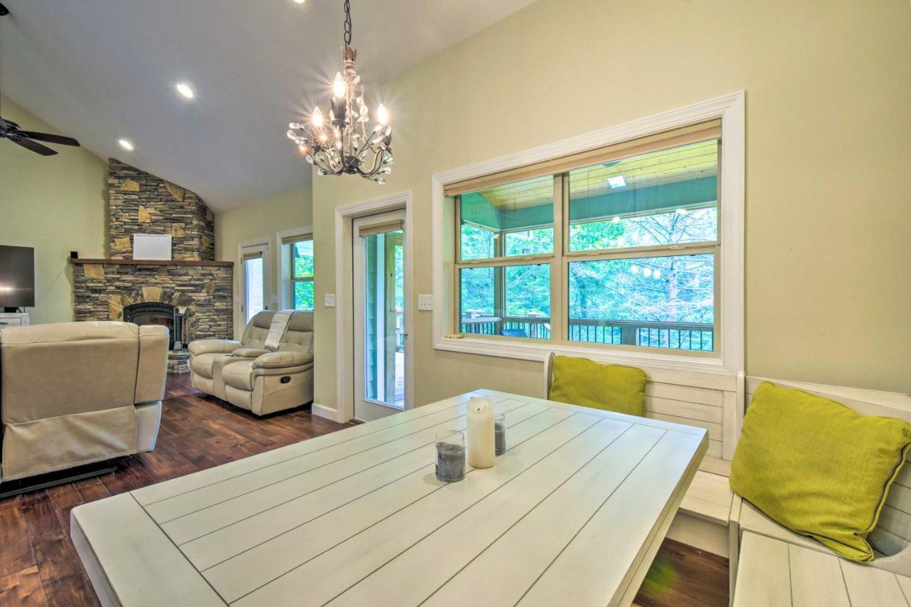 Cozy Riverside Dahlonega Home With Kayaks And Fire Pit Eksteriør billede